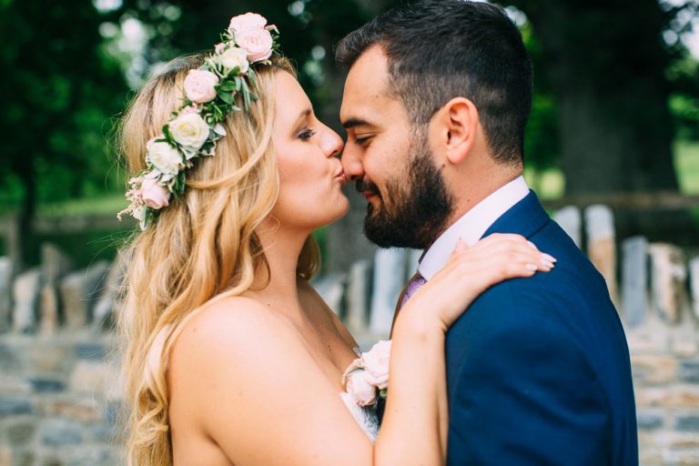 Vicky & Phil | Almonry Barn | Wedding