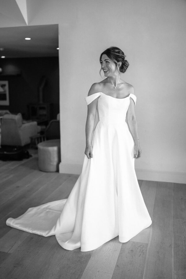 bride getting ready