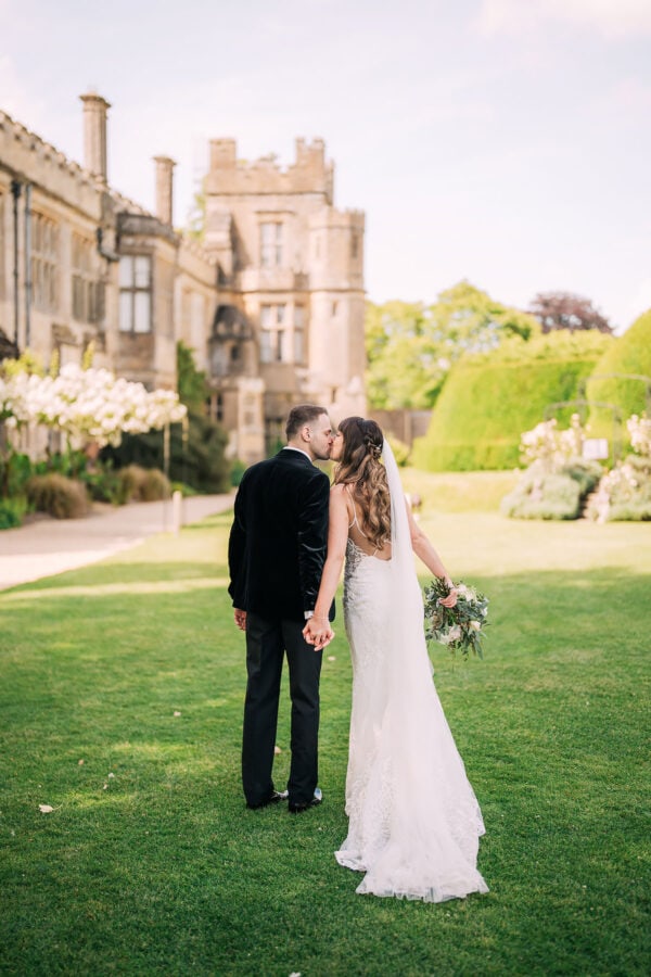 Sudeley Castle wedding couple photos