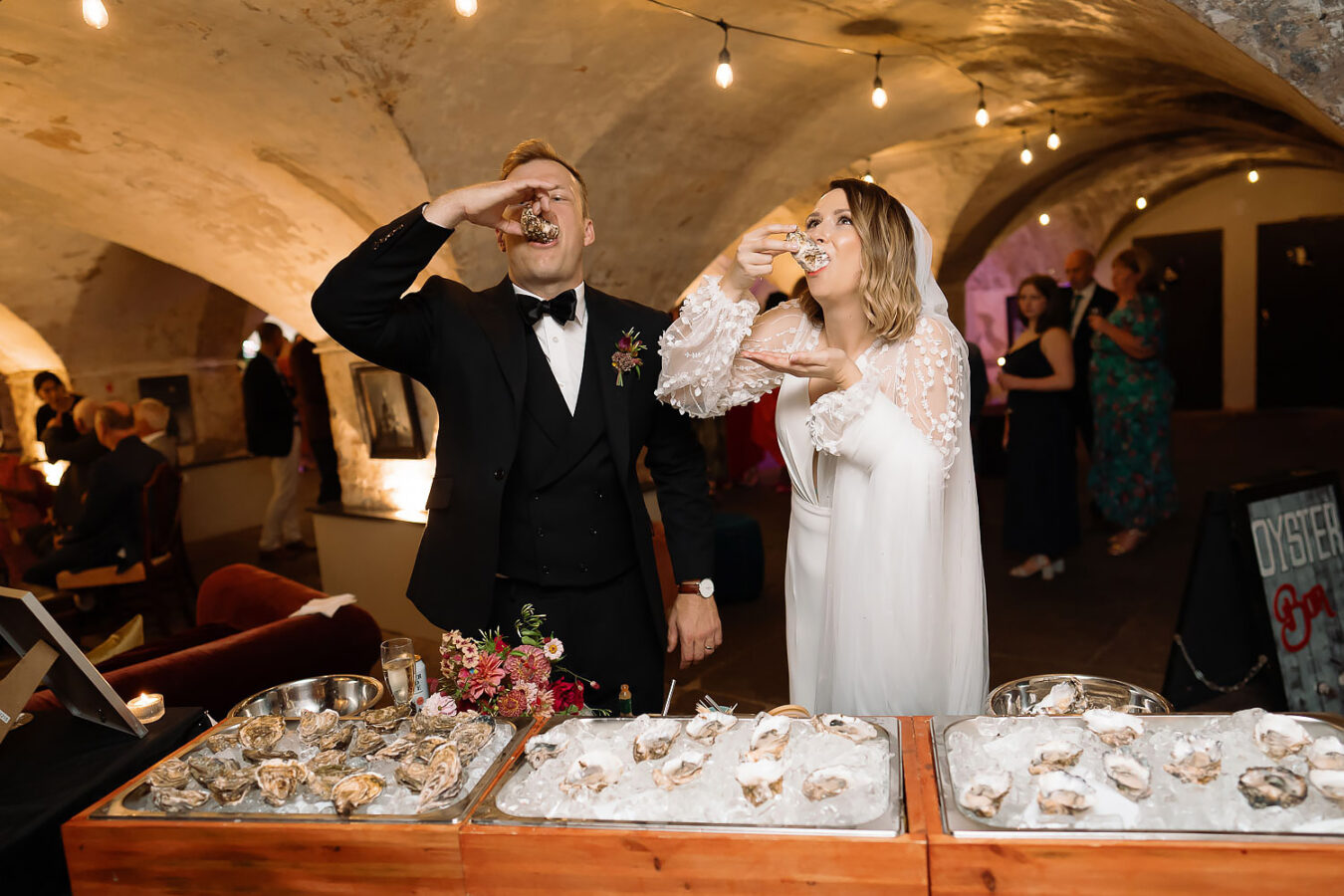 wedding oysters