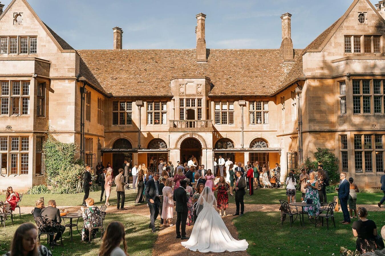 outdoor wedding vibe