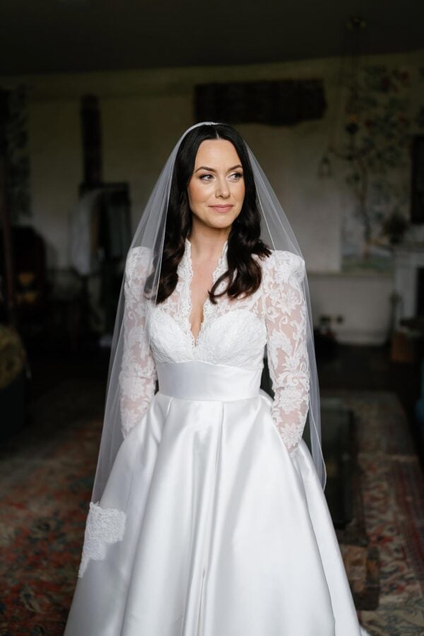 beautiful natural bridal portrait