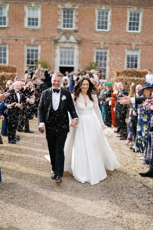 confetti outside st giles house